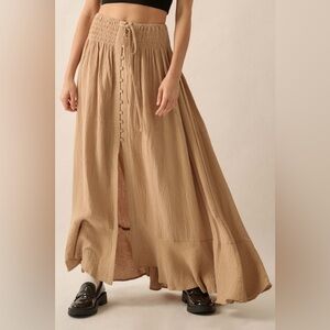 In the wind crinkle cotton button front maxi skirt in sand (medium)